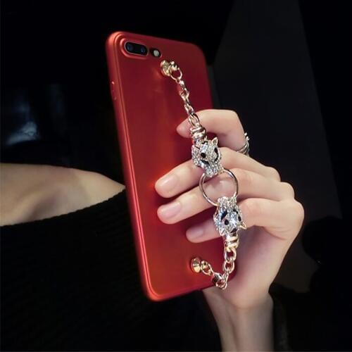Luxury Fashion Cool Leopard Head Metal Hand Chain Soft TPU Case Cover For Iphone 11 Pro XS Max XR X 8 76 6S Plus SE 2020