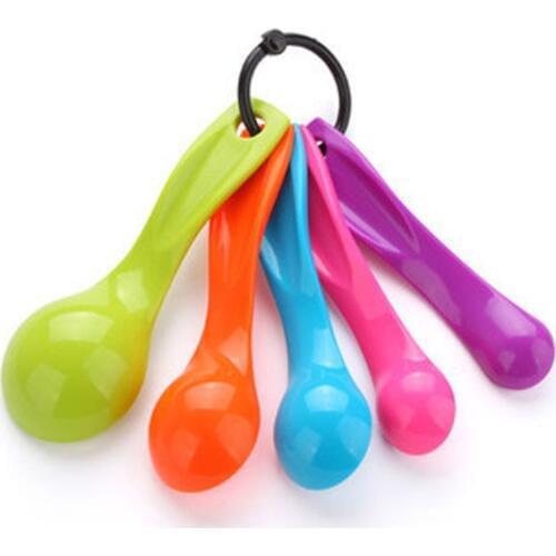 5pcs/lot Plastic PP Measuring Cups & Measuring Spoon Cake Scoop Kitchen Measure Tool For Flour Sugar Salt Bakeware Baking Tool