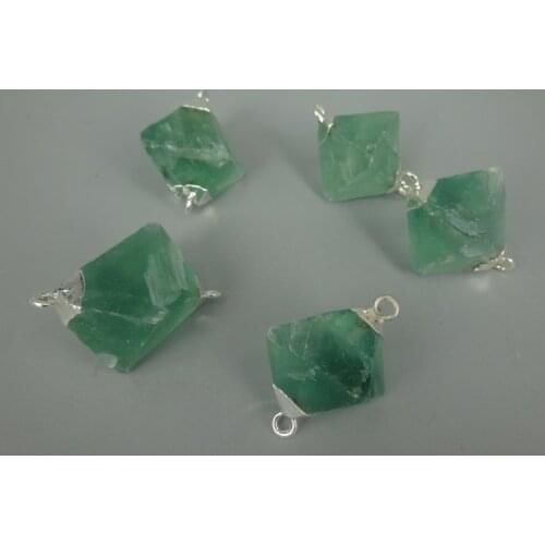 Natural Fluorite Pendant, Crystal Gems Stone Green Fluorite Connector Chlorophane Unisex Men Pendant Drupelet Wheel Energy Stone