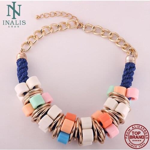 INALIS Resin Necklace For Women Colored Flowers And Small Metal Circles Twisted Singapore Chain Necklace New Listing Jewelry