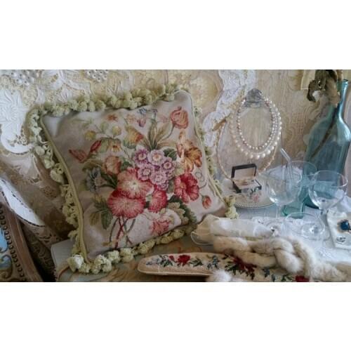 Needlepoint pillows [. June New] All Wool Hand Embroidered Cushion Cover