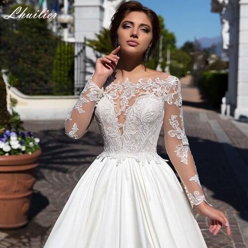 Lhuilier Elegant A Line Scoop Neck Full Sleeves Satin Wedding Dresses 2021 Lace Appliques Floor Length Bridal Gowns