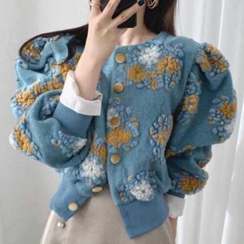 Ladies Elegant Sweater Korean Chic Spring Retro Three-dimensional Flower Collar Single Row Long Sleeve Sweater