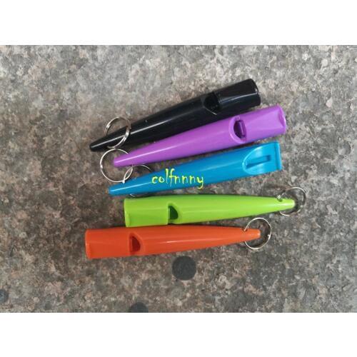 200pcs/lot Newest Dog whistle Pet Training Plastic Whistle 5 colors