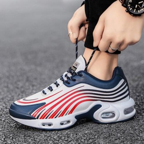 New Arrival Men Casual Shoes Brand Sneakers Men Lightweight Lace-up Air Walking Sneakers Trainer Male Footwear Plus Size 39-46