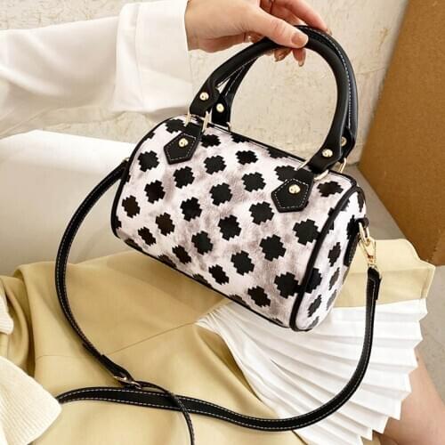 2021 New Classic Women Handbag Designer Vintage Shoulder Bags Animal Design PU Leather Handle Tote Travel Women Hand Bag Hobos