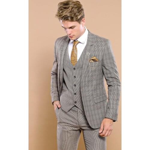 Checked Brown Vested Mens Suit Wessi