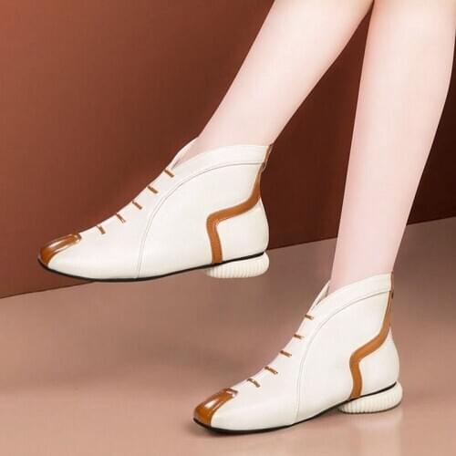 2021 Spring Designer Flat Booties Woman High Top Flats Patchwork Luxury Block Low Heel Shoes Women Black British Loafers