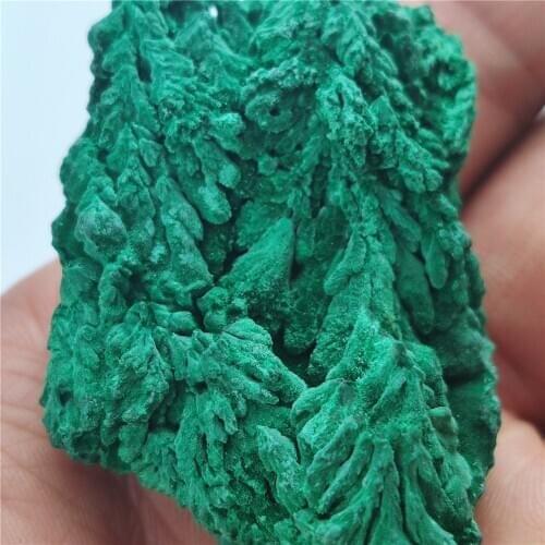Natural Malachite Raw Stone Mallache Stone Velvet Aperture Malachite Mineral Specimen Green Mineral Dye Natural Phoenix Stone