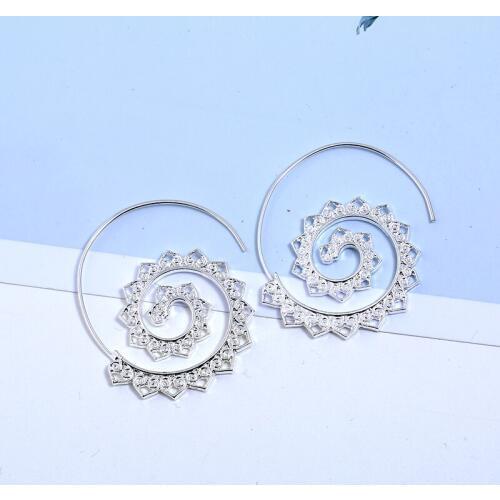 Big Circle Hoop Earring For Women Punk Style Brincos Heart Shape Spiral Swirl Gold Jewelry Metal Earring Ethnic Earring E662-I