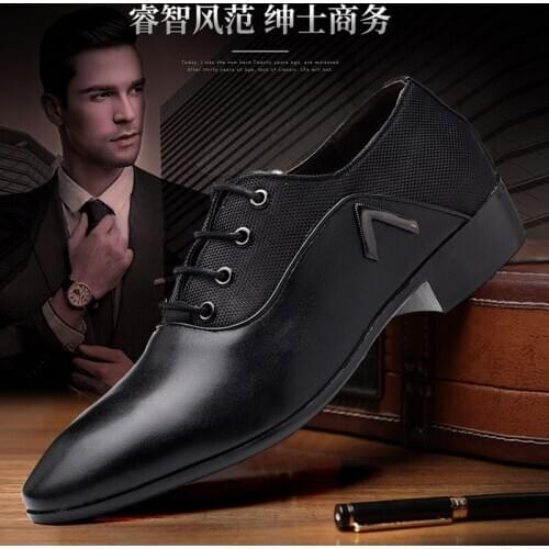 2020 new business men Oxfords shoes set of feet Black Brown Male Office Wedding pointed mens leather shoes mens dancing shoes