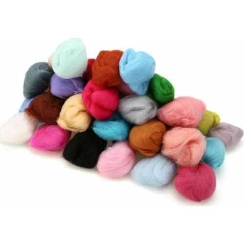 40 Colors Merino Wool Fibre Roving For Needle Felting Hand Spinning DIY Fun Doll Needlework Raw Wool Felt poke 3g/bag