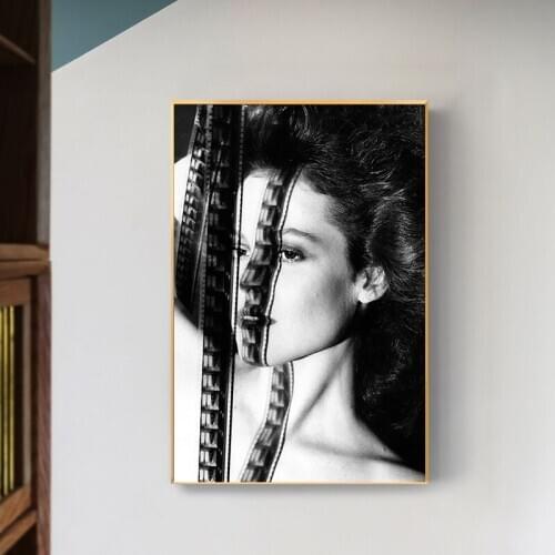 Modern Black and White Street Pictures Canvas Painting Model Nude Art Poster Printing Living Room Decor Sexy Women Room Decor
