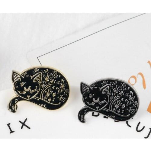 Cat Enamel Pin Sleeping Cats Badge Brooch Bag Clothes Lapel pin Dark Gothic Punk Animal Jewelry Gift for Cat fans Kids