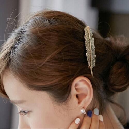 1PC Vintage Metal Leaf Feather Hair Clip Girls Hairpin Princess Hair Barrette Accessories Hairpins For Women Styling Tools