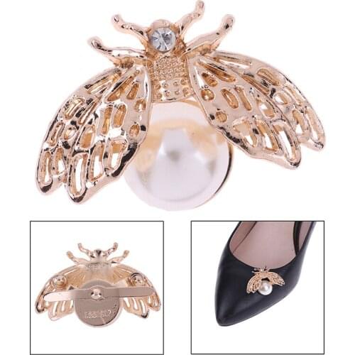 2PCS Bridal Shoes Rhinestone Clip Buckle Faux Pearl Shoe Clips Decorative Accessories Crystal Shoe Clip Decoration