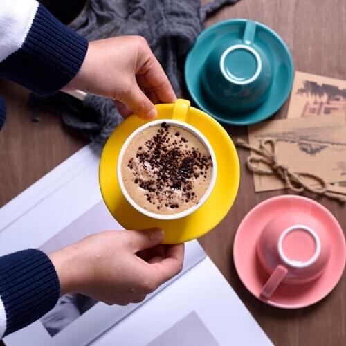 Ceramic coffee cups Coffee cup set Simple 220ml Mug Cappuccino flower cups Latte Saudi Arabia cheap hot sales