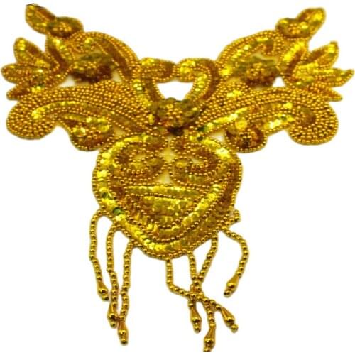 YACKALASI 5 Pcs/Lot Sequined Appliques Headwear Beaded Fringe Trims Handmade 3D Cosplay Patches Floral V-neck Collar 27*31cm