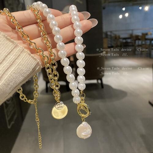 Hot Sale French Romantic Vintage Pearl Style Necklace For Women Punk Portrait Coin Clavicle Chain Gothic Bohemian Bijoux Femme