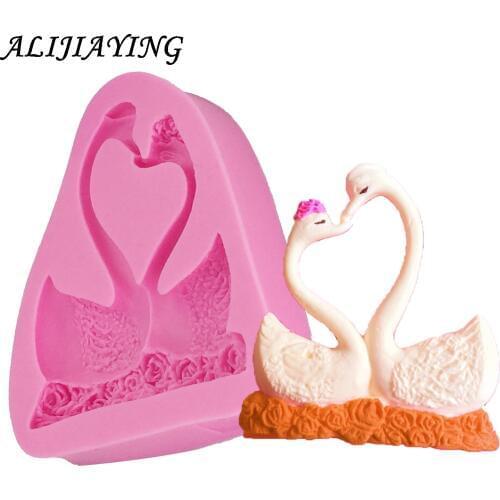 1Pcs 3D Swan Shape Silicone Mold,Sugarcraft Chocolate cake Mould Candy Jelly Mousse Mold DIY Baking Decorating Tools Gadg D0302