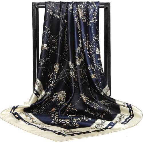 Chinese Quality Silk New Style Autumn And Winter Women Beach Headcloth Scarf Women Silk Scarf Fashion Print Square Scarf Shawl
