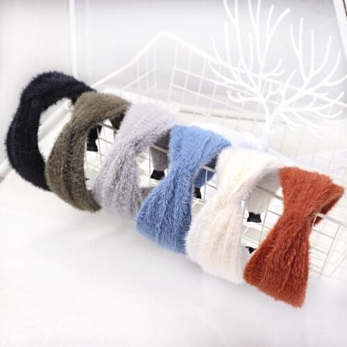 Autumn And Winter Fashion Cross Headband For Women Hairband Fake Minkhair Knitting Simple Versatile Headwrap