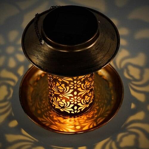 Garden Decoration Solar Powered LED Lights Landscape Lamp Wild Hanging Bird Feeder Metal Lantern Decor For Garden Yard Patio