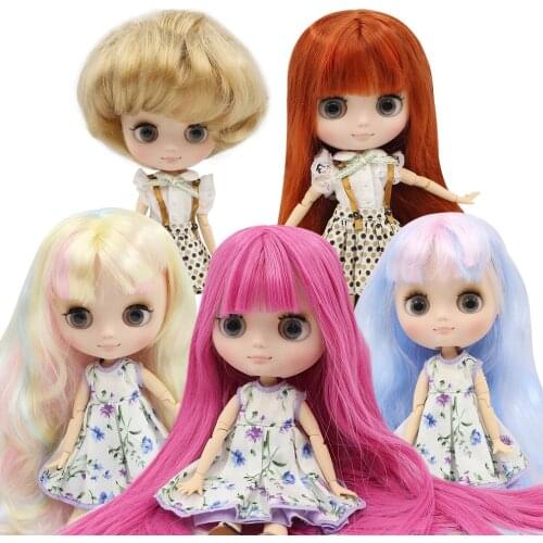 DBS middie blyth doll 20cm 1/8 BJD joint body matte face colorful hair with hand gestures