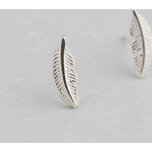 Yiustar Fashion Feather Earrings For Women Small Leaf Stud Earrings Wedding Gift Statement 2018 Jewelry Gifts for Girls