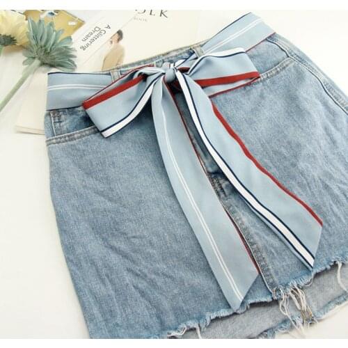 Design New Womens Small Long Satin Silk Neckerchiefs For Women Printing Summer Hat Belt Ribbons Ladies Neck Cover Skinny Scarf