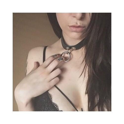 Punk Gothic PU Leather Choker Necklace for Women Men at Halloween Costume Anime Cosplay Party Cool Rock Show Choker