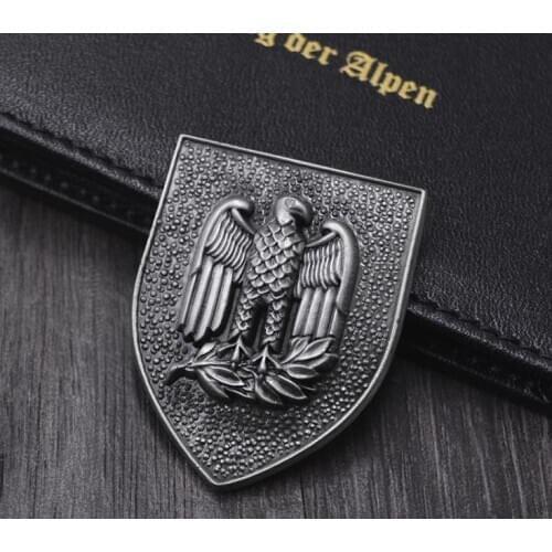 Motorcycle Club Badge Eagle Pins Biker Brooches For clothes Hat Bag Army Eagle Design Metal Collar Pin Brooch