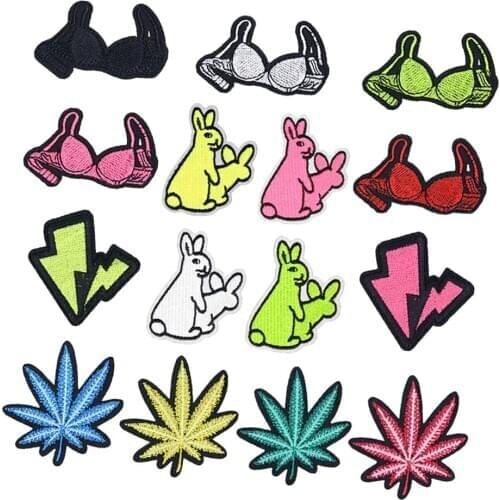 16x Embroidered Patches Embroidering Applique Clothes Sewing on Fabric Sticker