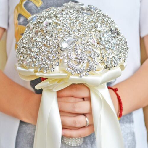 DIA 20CM Luxury Full Crystal Wedding Bouquet Hand Made Ribbon Flower Bridesmaid Bridal Wedding Bouquet Fashion Wedding Acces