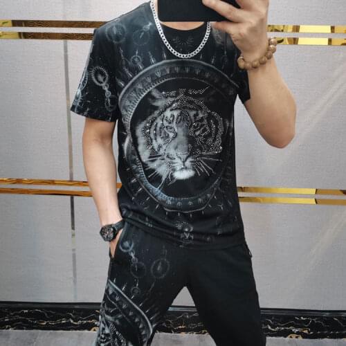 2021 Mens Short Sleeve Outfits Summer New Handsome Trend Printed Hot Diamond Clothes Set