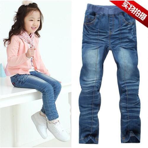 Retail 2018 hot sale children girls new autumn distrressed crushed jeans Kids spring casual ripped hole denim pants 3-8 Years