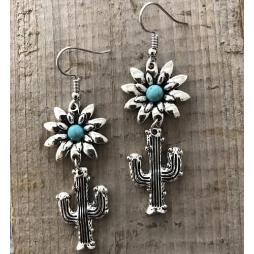 New Creative Sun Flower Inlaid Turquoises Earrings Silver Color Cactus Earrings Womens Fashion Engagement Wedding Jewelry