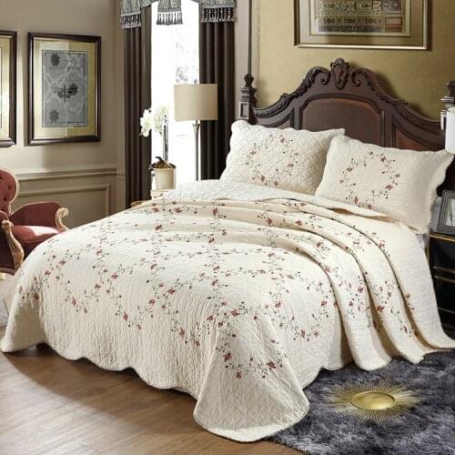 European simple embroidery pure cotton bed cover three piece set thickened bed sheet with cotton bed cover quilted