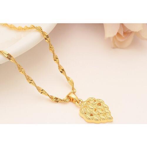 Gold Necklace with leaf Pendant WomenMenDubai India africanalentines Gift Sweater chain Romanti Fancy Accessories charms Bijoux