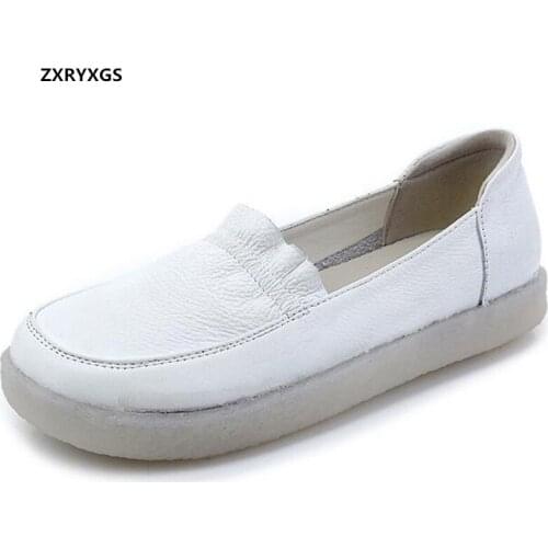 Promotional High Quality Soft Genuine Leather Shoes Women Flats 2021 New Large Size Soft Sole Loafers Shoes Casual Black White