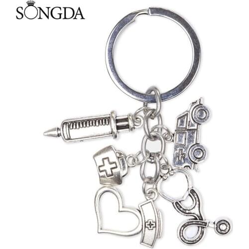 Trendy Doctor Aid Kit Mini Syringe Thermometer Ambulance Dentist Angel Stethoscope Keychain Medicine Graduate Gift Souvenir