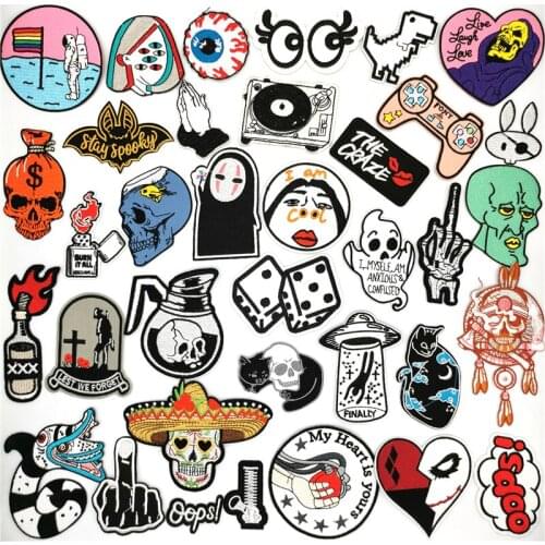 Punk Skull Clothing Patches Heart Iron on Embroidered Patch for Clothes Eyes Zipper Applique Badges DIY Ironing Stickers Stripe