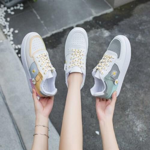 New Spring Sports Shoes Lace Up flats Breathable White Shoes platform Woman Shoes casual Sneakers