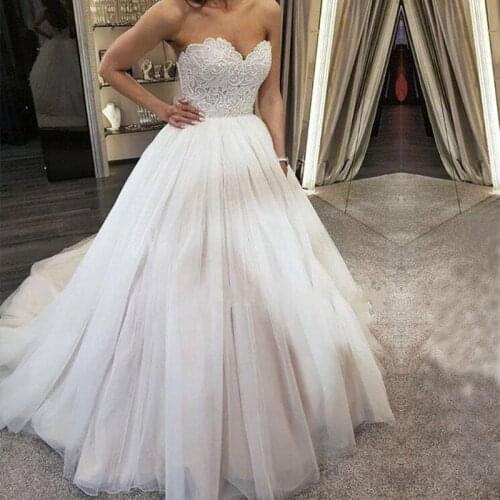 Beach Sweetheart Ball Gown Lace Appliques Tulle Wedding Dress Beads Formal Sleeveless Chapel Train Bride Dresses Plus Size