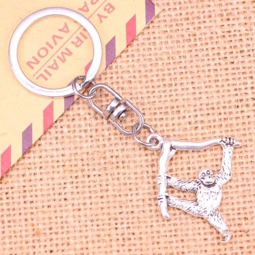 New Fashion Keychain 39*32 mm hanging monkey Pendants DIY Men Jewelry Car Key Chain Ring Holder Souvenir For Gift