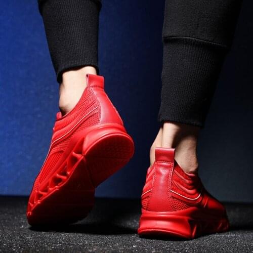 Light sneakers spring Male slip Fashion sapato hombre de casual for sapatos black hot comfortable sneaker socks sport shoe on s