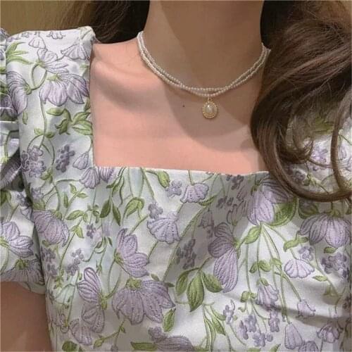 Retro Baroque Pearl Beaded Choker Necklace Double Layer Imitation Pearl Chain Pendant Necklace for Women Charm Fashion Jewelry