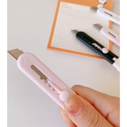 3PCS/SETS Mini Portable Cat Claw Art Knife Disassembly Express Small Knife Paper Cutting Knife Wallpaper Knife Manual Knife