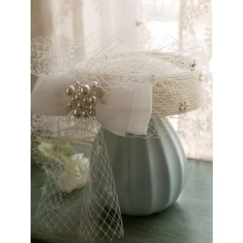 French Style Ivory Straw Fascinator Hat Hair Clips Pearl Bow Straw Fedoras Ladies Wedding Photo Shoot Party Veil Hat Headpiece