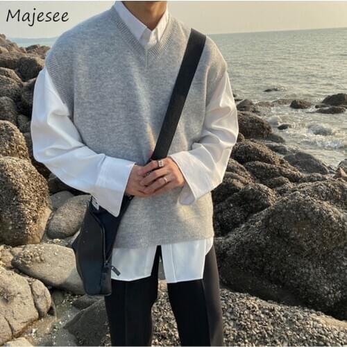 Sweater Vest Men Solid Shrug Casual Loose All-match Fashion V-neck Male Autumn Hong-Kong Style Simple Ulzzang Streetwear Daily